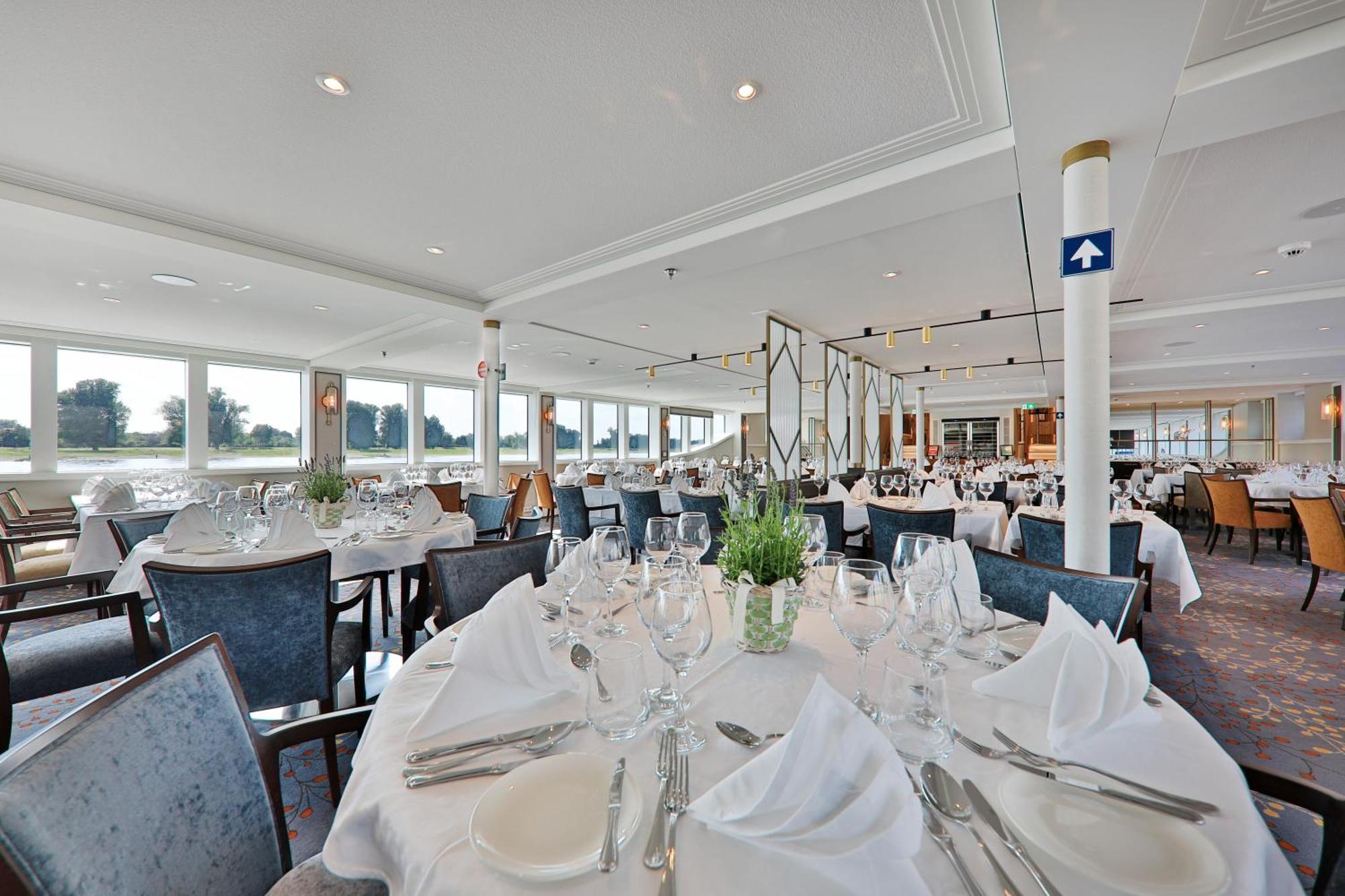 Hotelschiff Lady Diletta Hotel Köln